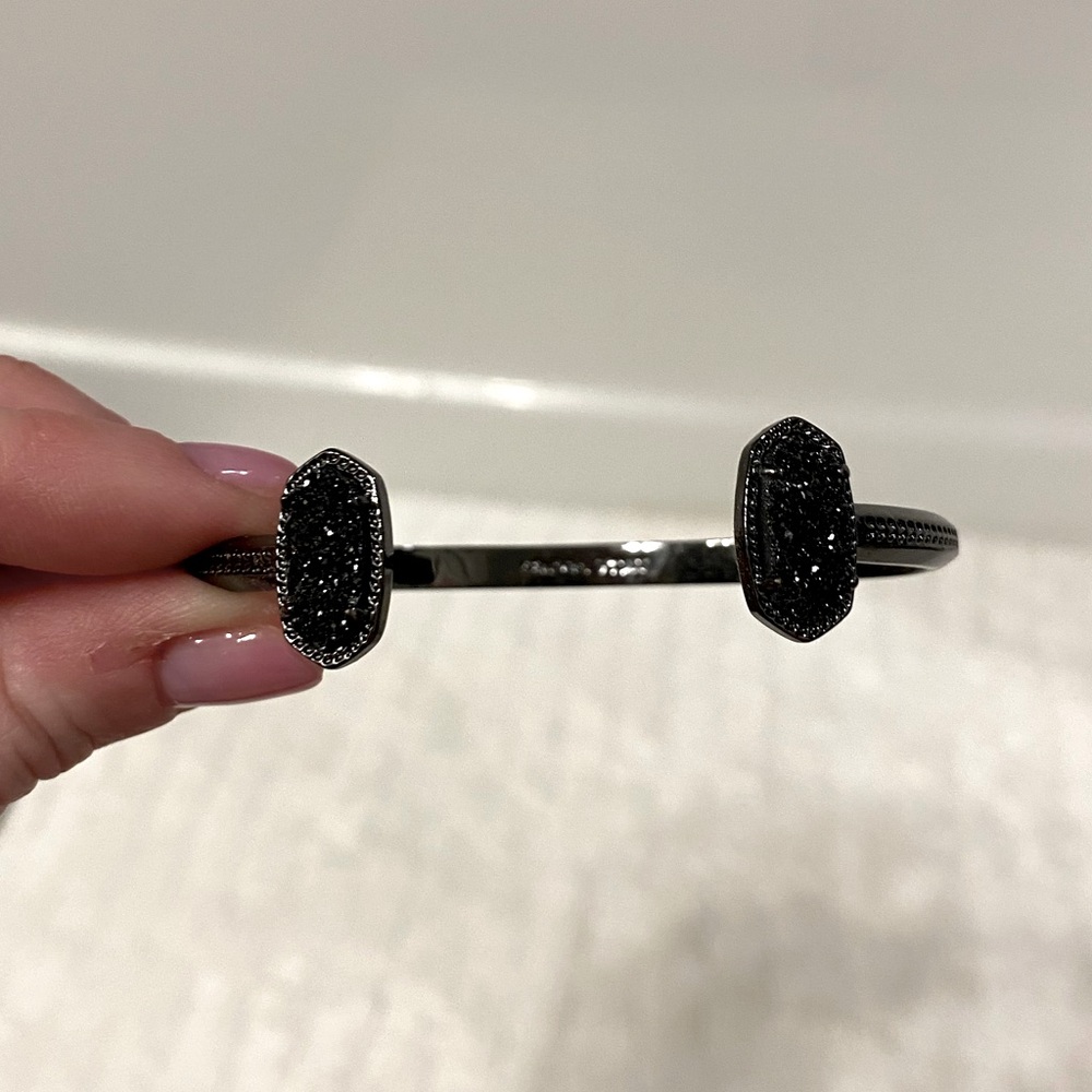 Kendra Scott Elton Cuff bracelet in black drusy gunmetal